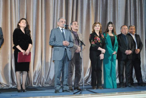 Sumqayıt teatrında 55 il sonra yenidən  "Müsyo Jordan və Dərviş Məstəli Şah" - FOTOLAR