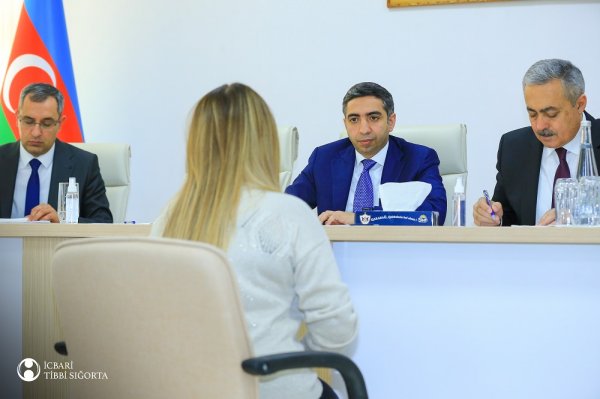 Zaur Əliyev Sumqayıtda vətəndaşları qəbul edib - FOTOLAR