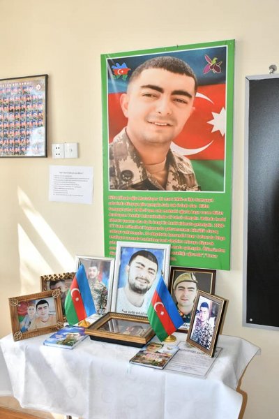 Sumqayıtın bu məktəbində 15 şəhidin adını daşıyan sinif otağının açılışı olub - FOTOLAR