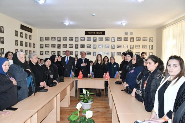 Sumqayıtın bu məktəbində 15 şəhidin adını daşıyan sinif otağının açılışı olub - FOTOLAR