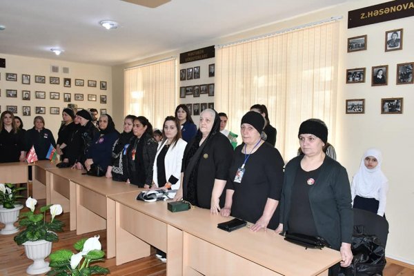 Sumqayıtın bu məktəbində 15 şəhidin adını daşıyan sinif otağının açılışı olub - FOTOLAR