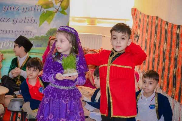 Sumqayıt Dünya Məktəbində yubiley tədbiri - FOTOLAR