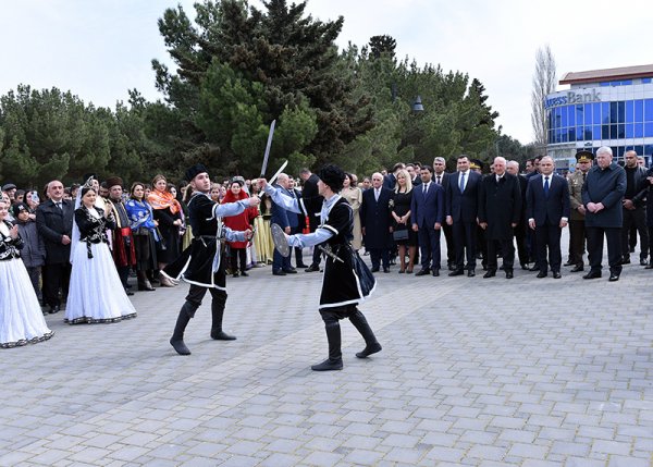 Sumqayıtda Novruz bayramı münasibətilə ümumşəhər tədbiri keçirilib - FOTOLAR