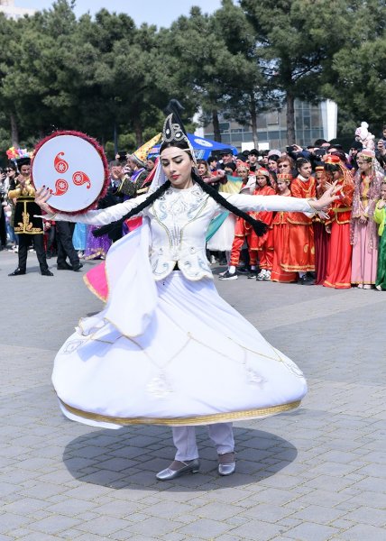 Sumqayıtda Novruz bayramı münasibətilə ümumşəhər tədbiri keçirilib - FOTOLAR