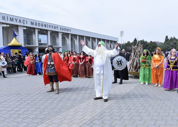 Sumqayıtda Novruz bayramı münasibətilə ümumşəhər tədbiri keçirilib - FOTOLAR