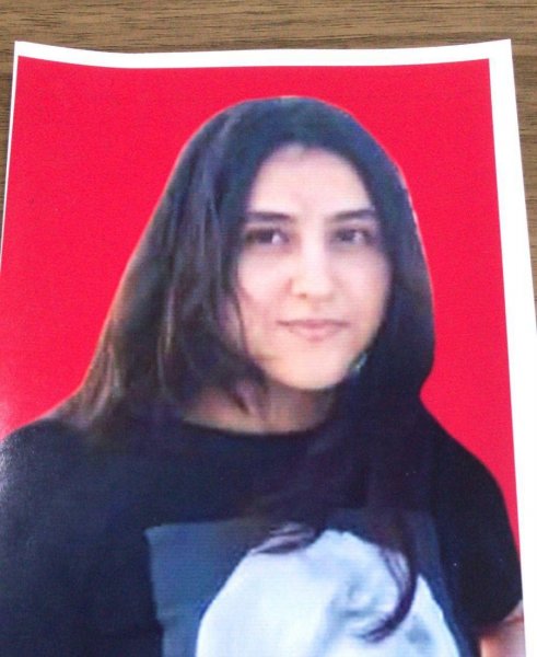 Sumqayıtda 17 yaşlı qız itkin düşüb