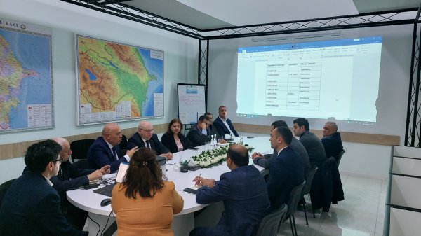 Dövlət Ekoloji Ekspertiza Agentliyində tikinti layihələri üzrə ictimai dinləmə keçirilib - FOTO