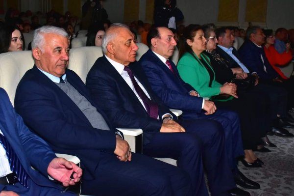 Sumqayıtda Şair İbrahim İlyaslının 60 illik yubileyi qeyd olunub - FOTOLAR