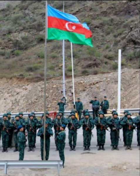 Yeni sərhəd-buraxılış məntəqəsində bayrağımız ucaldıldı - Fotolar
