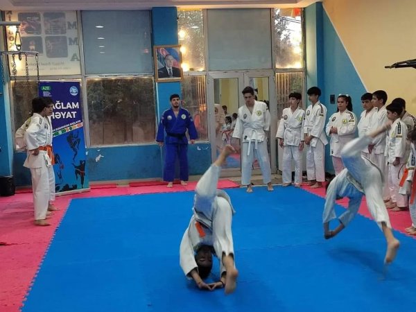 Sumqayıtda “Sağlam həyat” adlı növbəti tədbir - FOTO Sumqayıtda “Sağlam həyat” adlı növbəti tədbir - FOTO