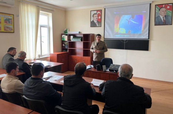 FHN-in Sumqayıt mərkəzində mülki müdafiə kursları keçirilib