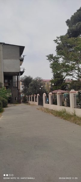 Sumqayıtda eyvan üzərinə eyvan tikildi - FOTO