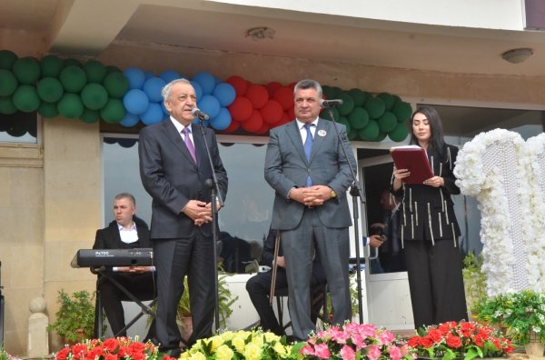Sumqayıtda Qubadlı rayon İcra Hakimiyyəti Heydər Əliyevin 100 illik yubileyinə həsr olunmuş tədbir keçirib- FOTOLAR