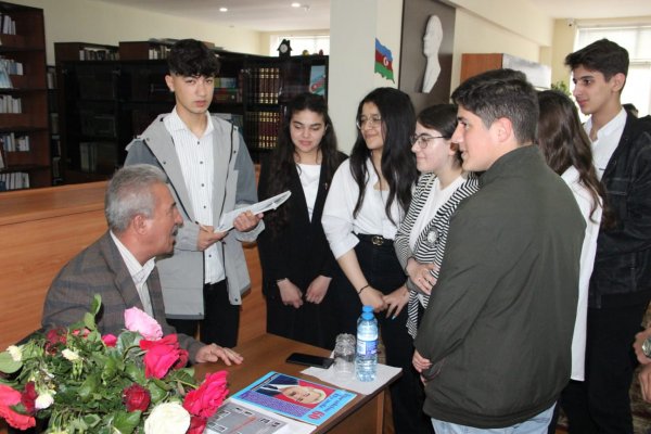 Sumqayıtda maraqlı görüş - FOTO