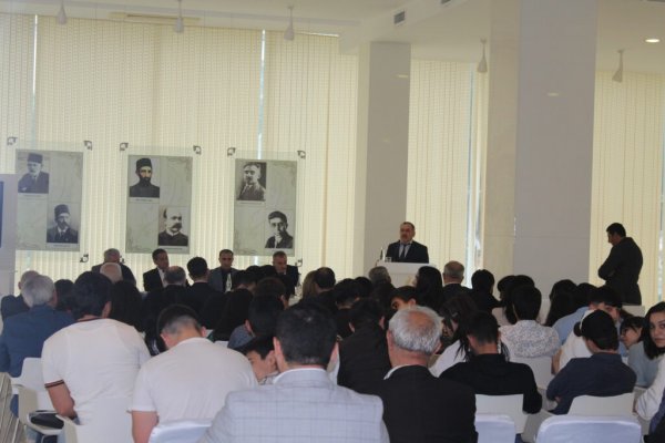 Sumqayıtda detektiv yazar Elbrus Kəlbiyevlə görüş və imza günü keçirildi – FOTOLAR,VİDEO