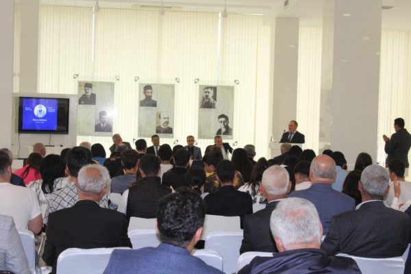 Sumqayıtda detektiv yazar Elbrus Kəlbiyevlə görüş və imza günü keçirildi – FOTOLAR,VİDEO