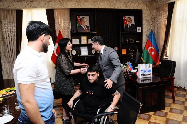 Naftalanda Sumqayıtlı şəhid anası və qazi ilə görüş olub - FOTOLAR