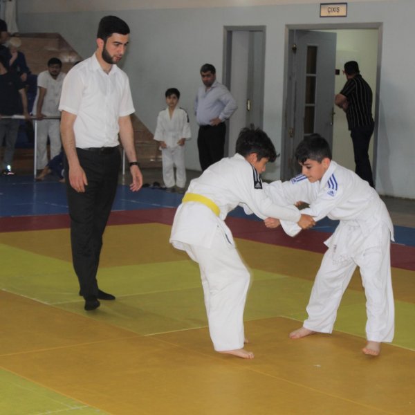 Sumqayıtda Heydər Əliyevin 100 illiyinə həsr olunmuş Uşaq Paralimpiya Kuboku keçirilib
