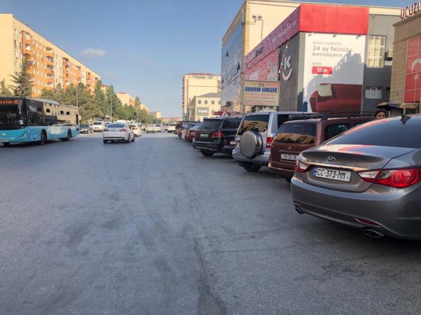 Sumqayıtda hansı ərazilərdəki səkilər təhlükə yaradır? (ARAŞDIRMA)