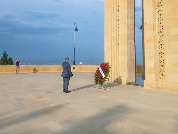 OPEC-in baş katibi Azərbaycanda - FOTO OPEC-in baş katibi Azərbaycanda - FOTO