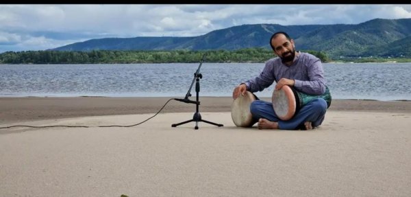 Sumqayıtın tanınmış ritm qrupu Rusiyada ustad dərsləri keçir (FOTO)