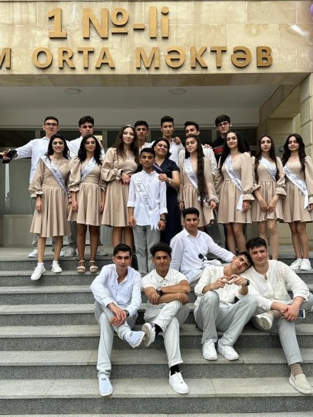 Sumqayıtda bu məktəbin məzunlarının hamısı ali məktəbə qəbul oldu - FOTO