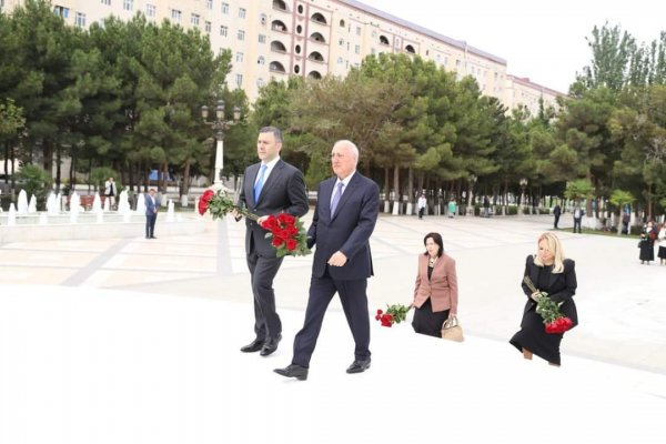 Sumqayıtda təhsil işçilərinin sentyabr konfransı keçirilib - FOTOLAR