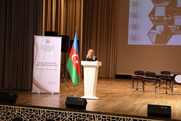 Sumqayıtda təhsil işçilərinin sentyabr konfransı keçirilib - FOTOLAR