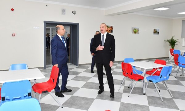 Prezident Xırdalanda məktəb açılışında - FOTOLAR