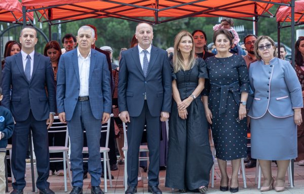 "Sumqayıt Dünya" məktəbində "Bilik günü" tədbiri keçirilib (FOTO)