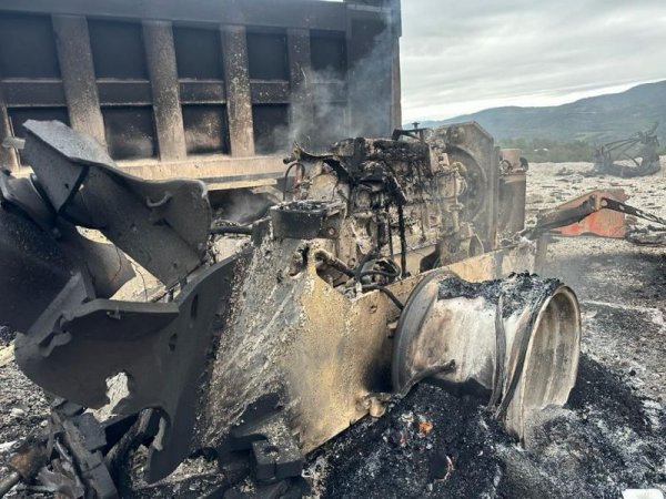 Mina partlayışlarının baş verdiyi yerdən dəhşətli FOTOLAR