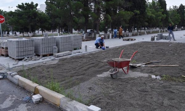 Sumqayıtda tikinti-quruculuq işləri davam edir ( FOTO)