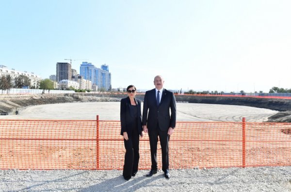 Prezident və birinci xanım Zəfər parkında olublar (FOTOLAR)