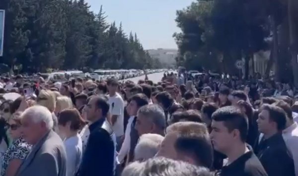 Sumqayıtda şəhidlərin xatirəsi anılıb
