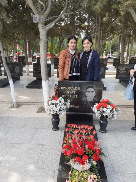 Sumqayıt Şəhidlər Xiyabanında daha bir qəhrəman oğulun anım günü qeyd olundu... - FOTOLAR