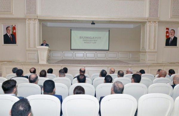 Sumqayıtdan biznes forumu keçirilib