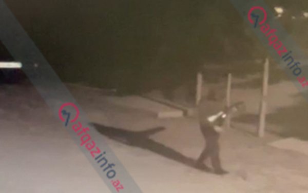 Sumqayıtda evə silahla hücum edən şəxsin FOTOSU