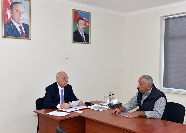 Sumqayıtda sakinlərinin müraciətləri dinlənilib  (FOTO) 