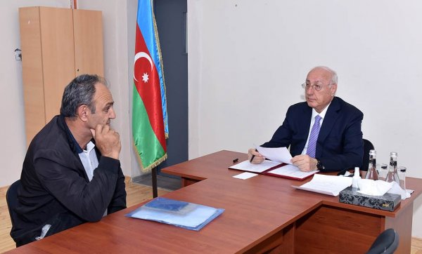 Sumqayıtda sakinlərinin müraciətləri dinlənilib  (FOTO) 