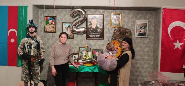 Şəhidimizin oğlunun 2 yaşı qeyd olundu… - FOTO Şəhidimizin oğlunun 2 yaşı qeyd olundu… - FOTO