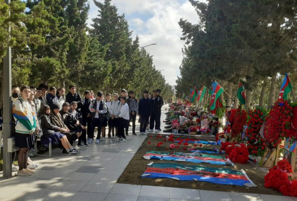 Şəhidimizin 40 mərasimi qeyd edildi… - FOTOLAR Şəhidimizin 40 mərasimi qeyd edildi… - FOTOLAR