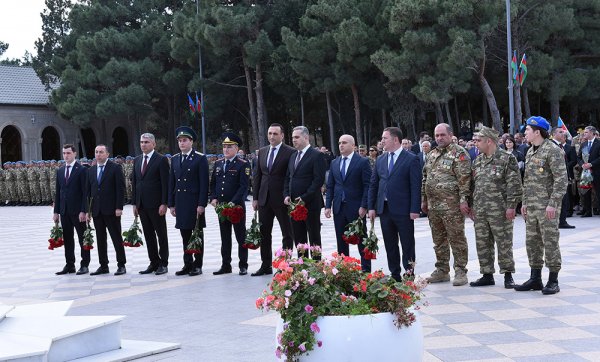 Sumqayıt şəhərində 8 Noyabr – Zəfər Günü qeyd olunub – FOTOLAR