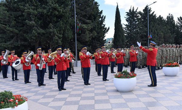 Sumqayıt şəhərində 8 Noyabr – Zəfər Günü qeyd olunub – FOTOLAR