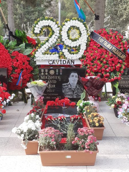Şəhid baş leytenant Cavid Mirzəyevin 29 yaşı qeyd olundu... - FOTOLAR