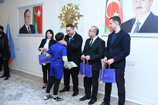 “Sumqayıt"ın təşkil etdiyi “Futbol Düşərgəsi"nin ilk mərhələsinə yekun vurulub - FOTOLAR