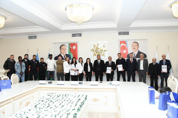 “Sumqayıt"ın təşkil etdiyi “Futbol Düşərgəsi"nin ilk mərhələsinə yekun vurulub - FOTOLAR