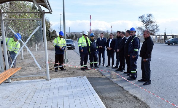 Sumqayıtda yeni dayanacaqlar quraşdırılıb  (FOTO)