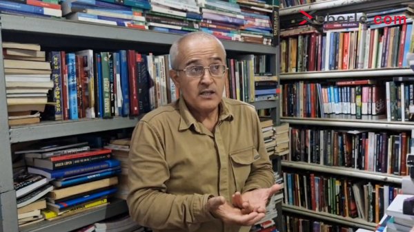 “Yazıçılar Birliyi xüsusi adamlara xidmət edir” – Sumqayıtın kitab xəzinadarı (Foto +Video) “Yazıçılar Birliyi xüsusi adamlara xidmət edir” – Sumqayıtın kitab xəzinadarı (Foto +Video)