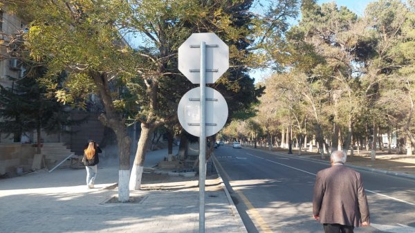 Sumqayıtın təzadlı yol nişanları: Ekspert əyani şəkildə isbatladı (Foto) – (Video)