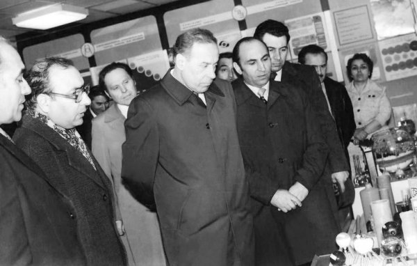 HEYDƏR ƏLİYEV VƏ SUMQAYIT